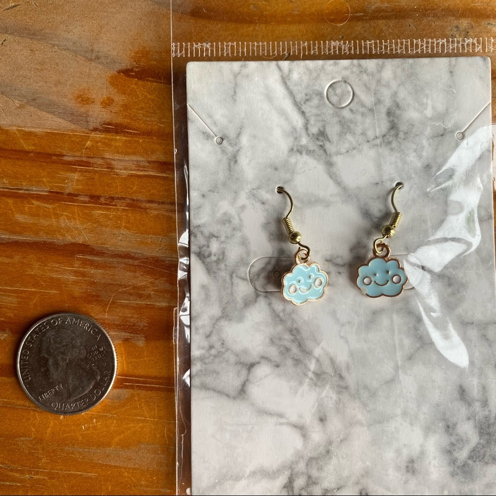 ☁️ Happy Face Clouds, Color Mint & Gold, Earrings - Picture 2 of 4
